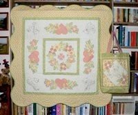 Charming - Quilt & Teddy Tote